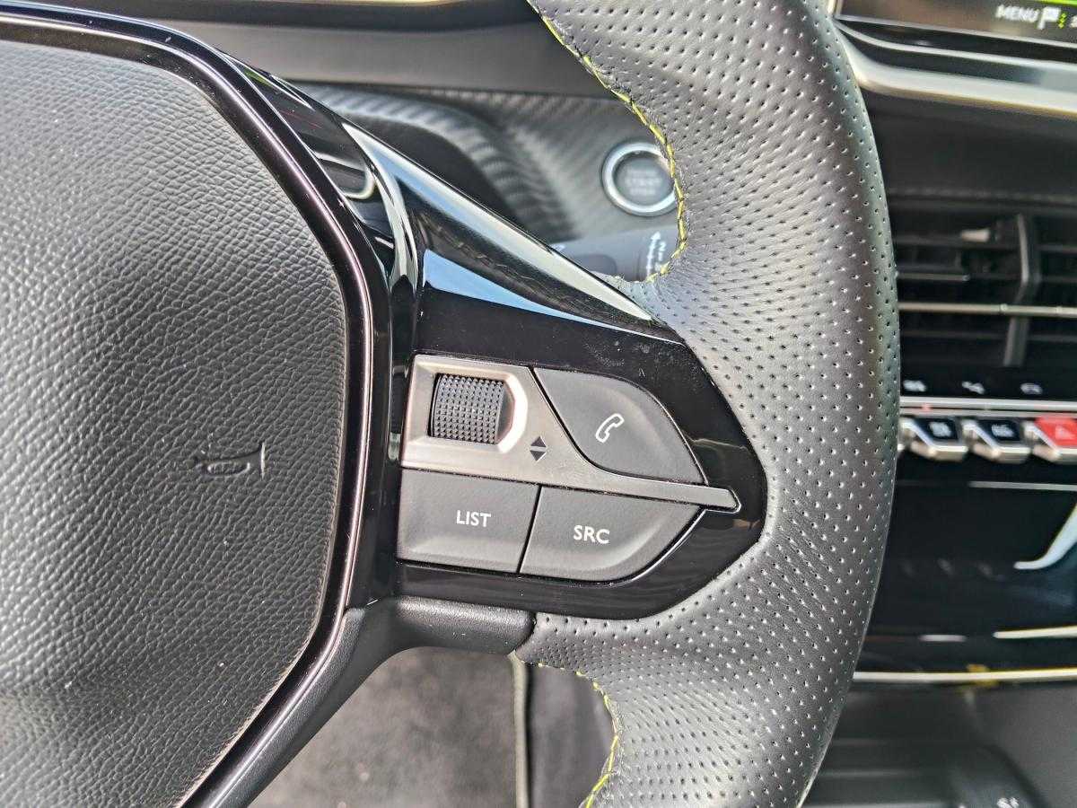 peugeot-208-2022-diesel-1499cc
