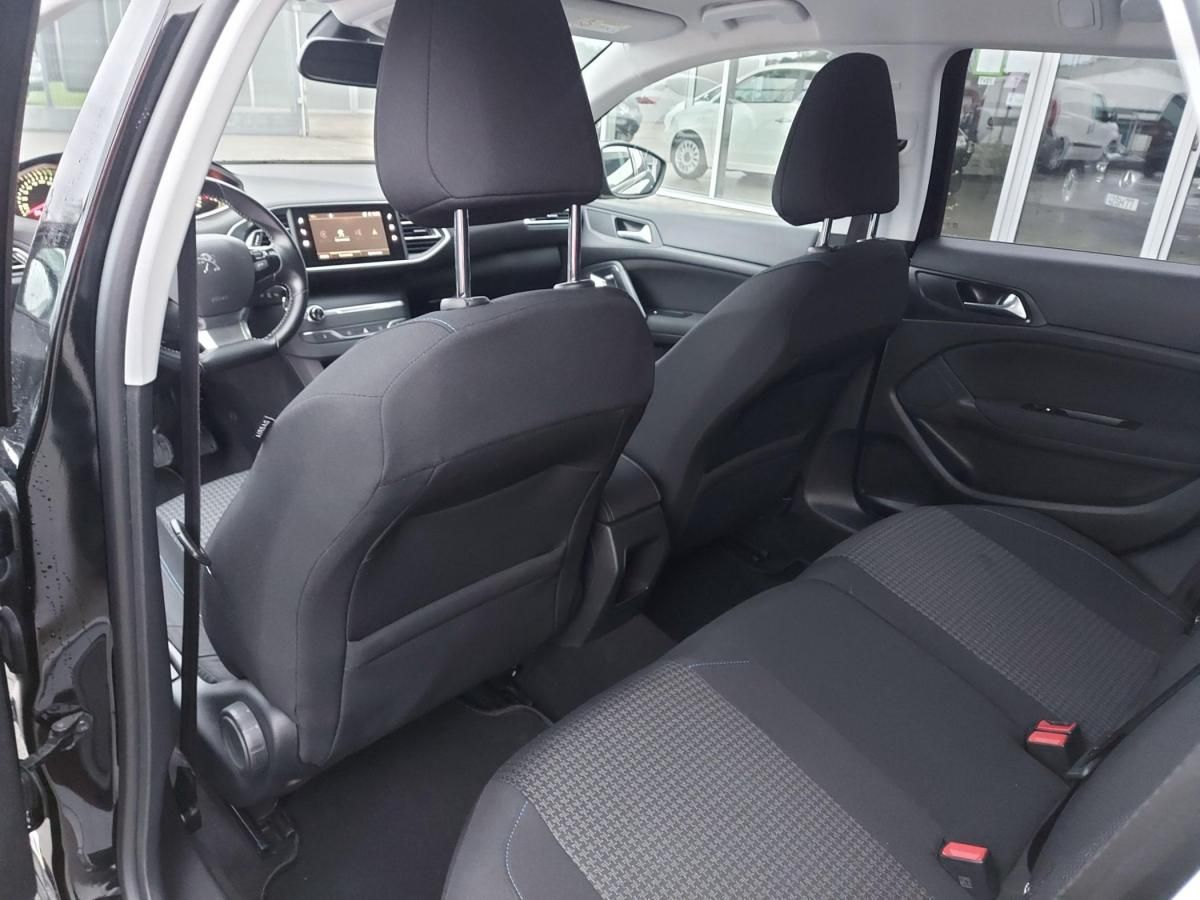 peugeot-308-2019-diesel-1499cc