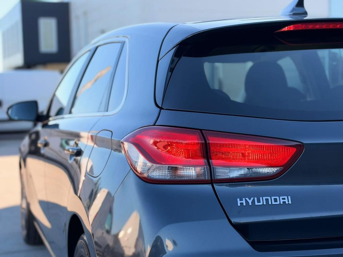 hyundai-i30-2021-diesel-1598cc
