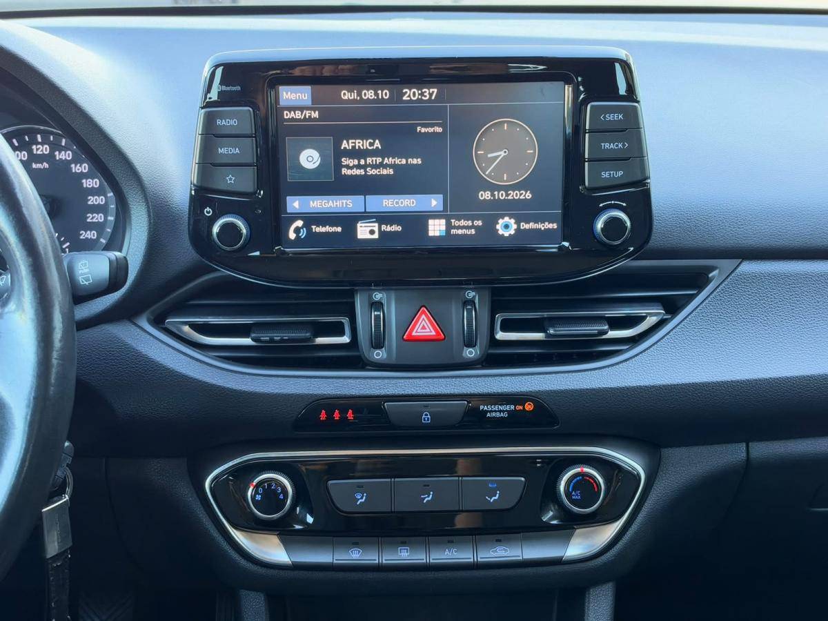 hyundai-i30-2021-diesel-1598cc