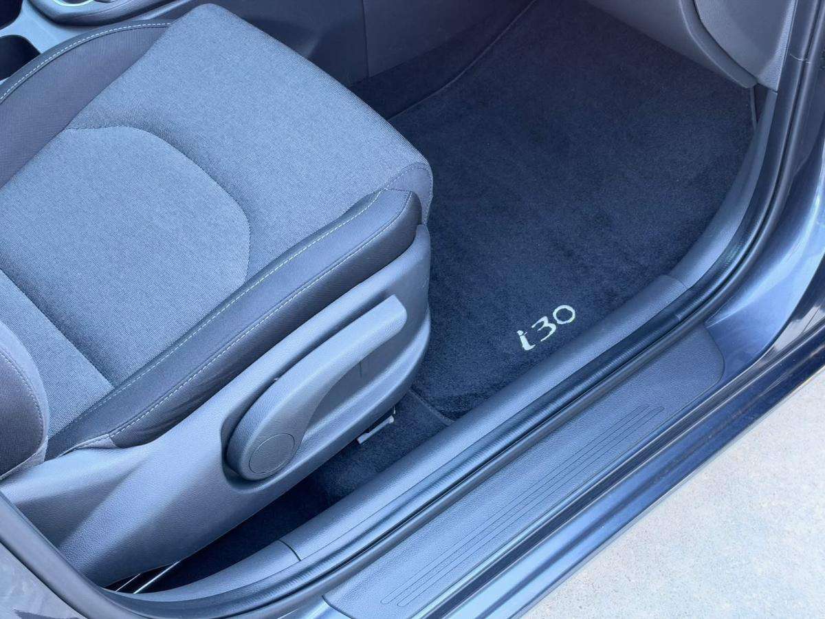 hyundai-i30-2021-diesel-1598cc