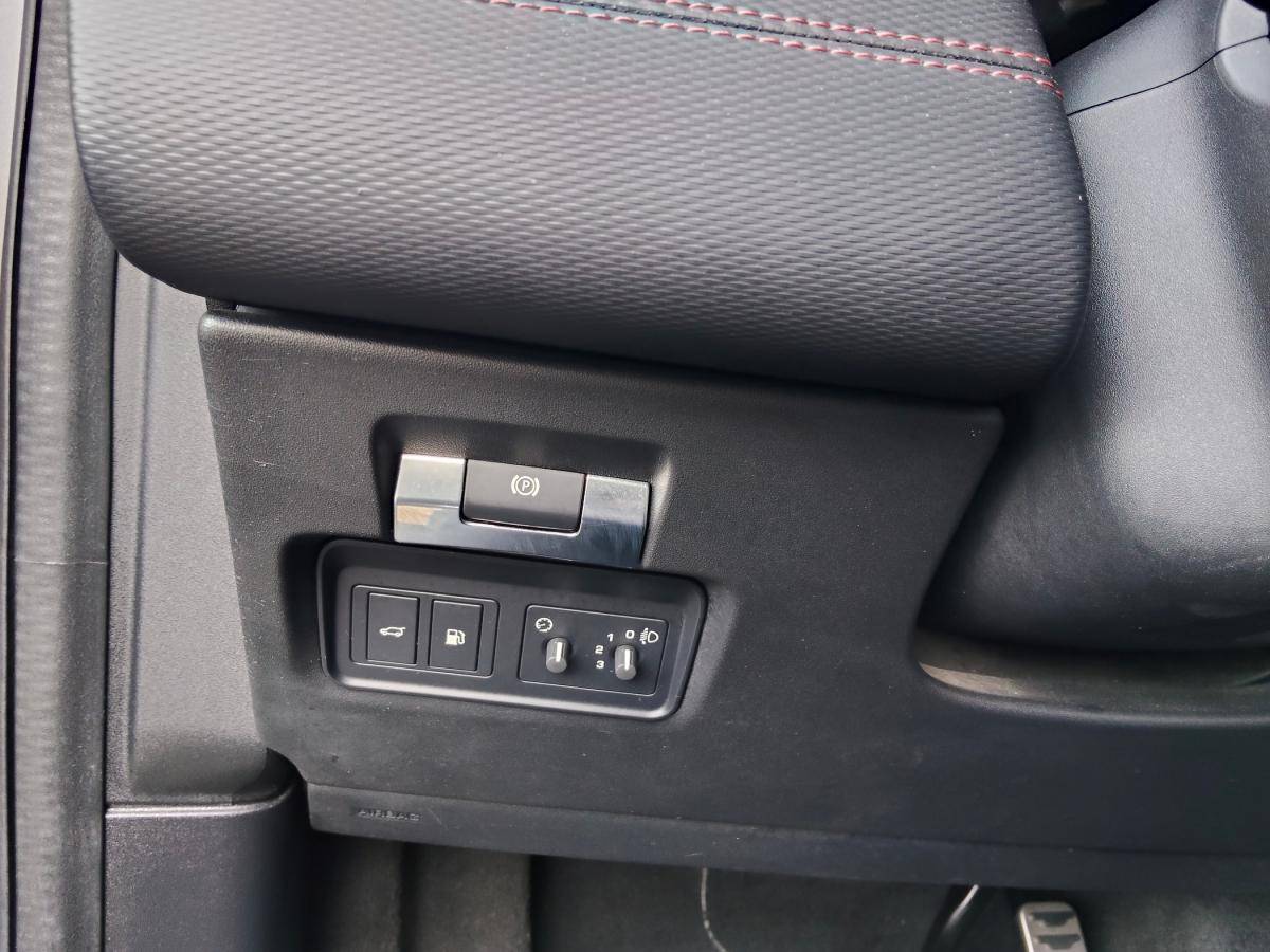 land-rover-discovery-sport-2021-hibrido-a-gasolina-1498cc
