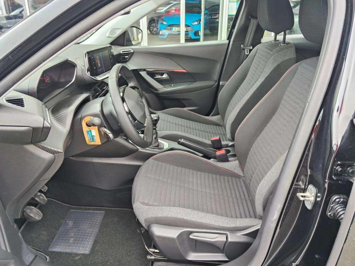 peugeot-2008-2021-gasolina-1199cc