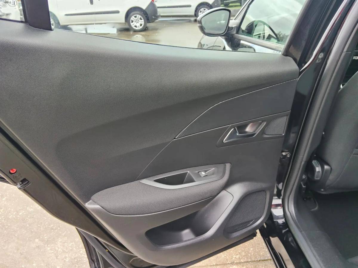 peugeot-2008-2021-gasolina-1199cc