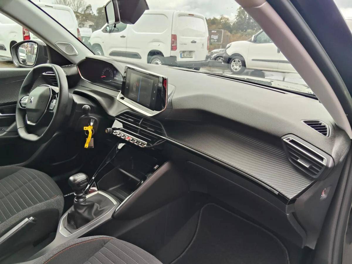 peugeot-2008-2021-gasolina-1199cc