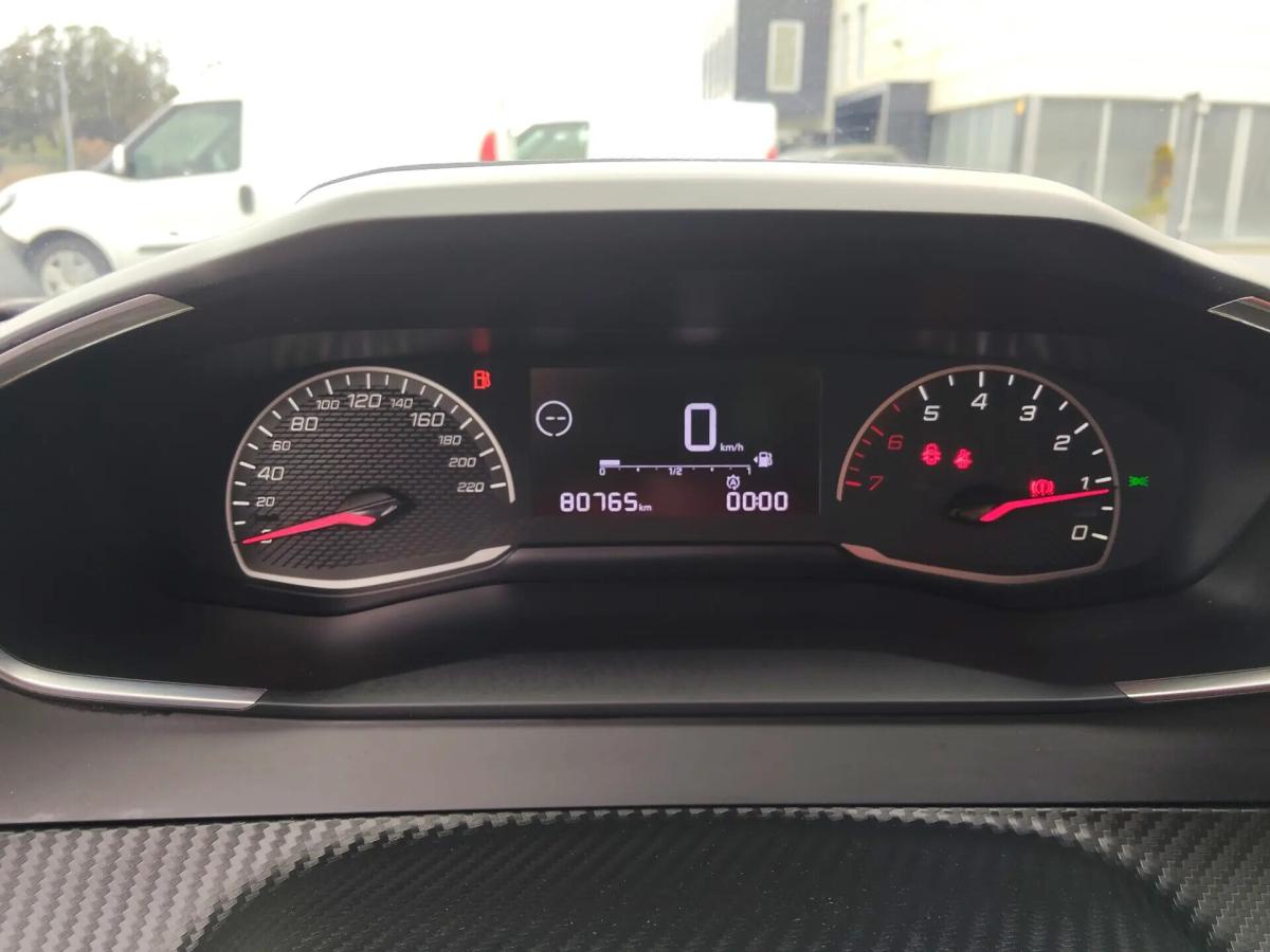 peugeot-2008-2021-gasolina-1199cc