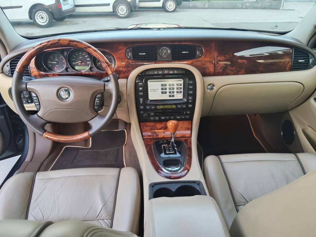 jaguar-xj-2006-diesel-2720cc