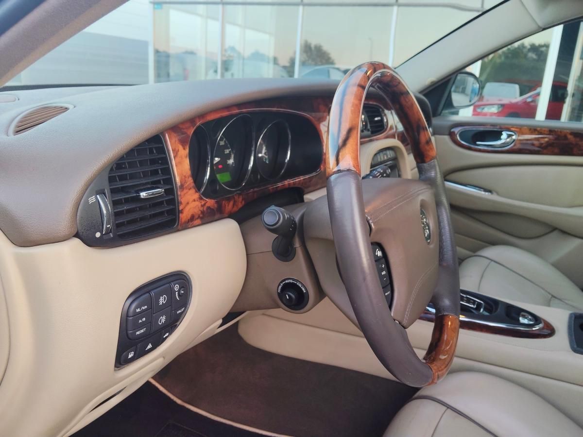 jaguar-xj-2006-diesel-2720cc