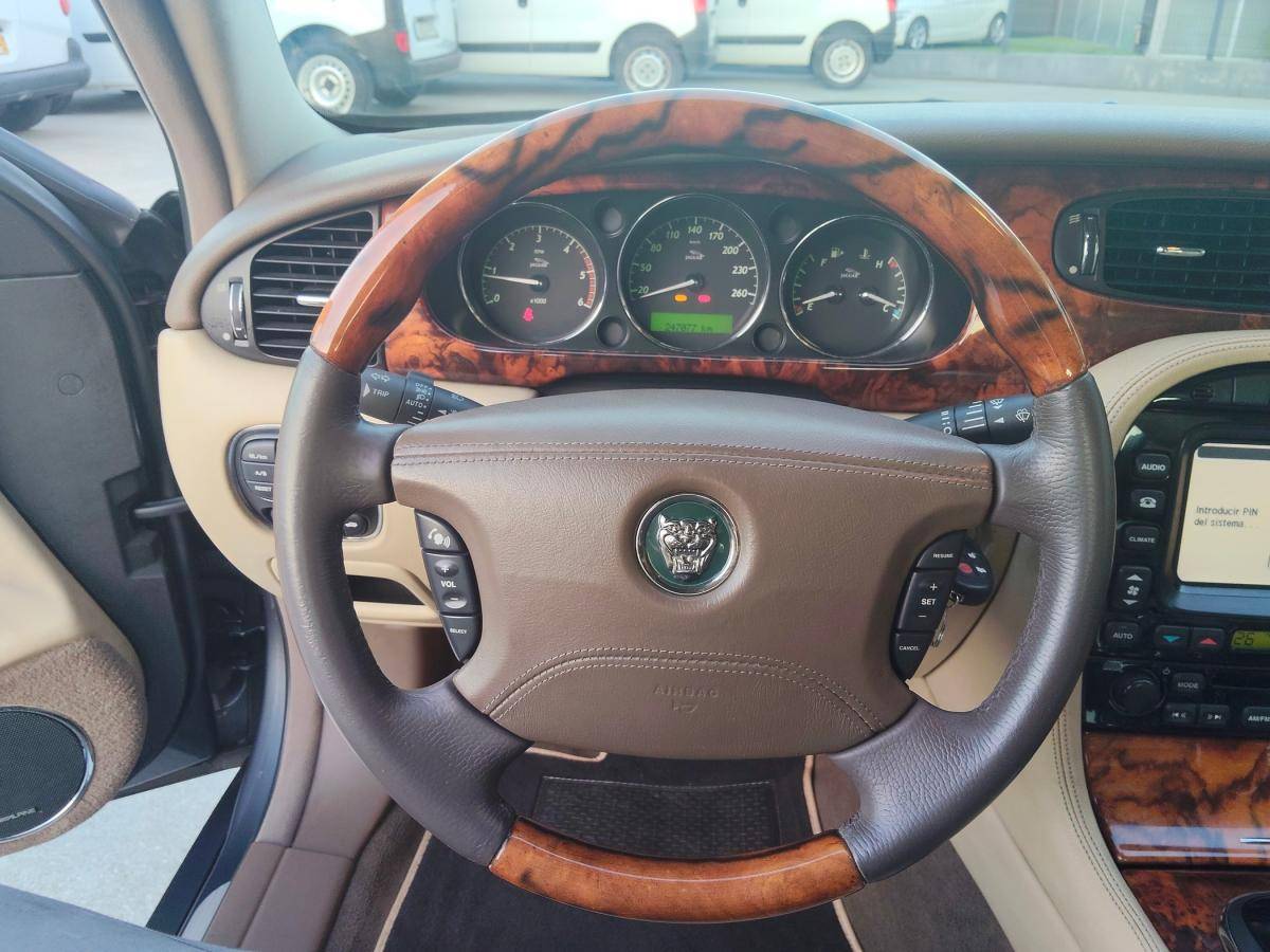 jaguar-xj-2006-diesel-2720cc