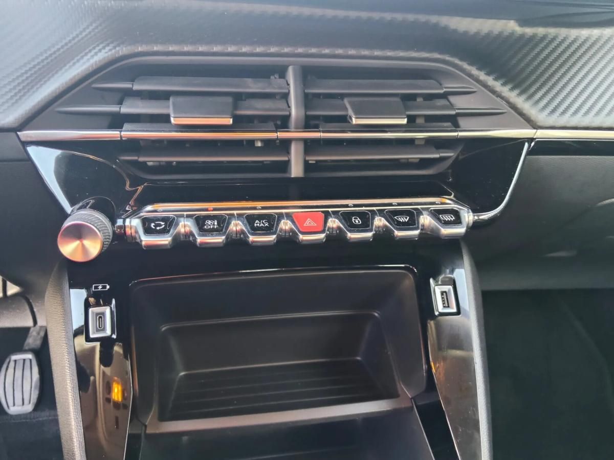 peugeot-2008-2022-diesel-1499cc