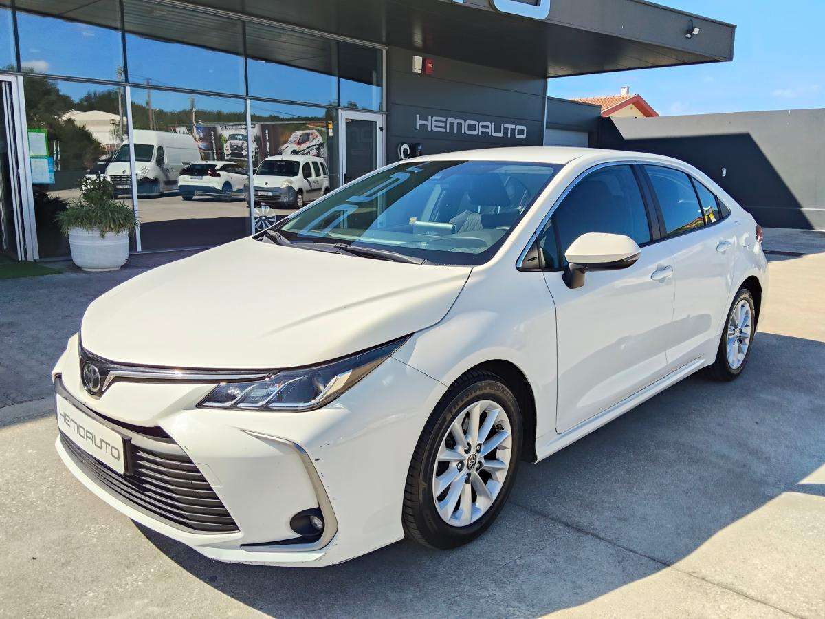 toyota-corolla-2022-gasolina-1490cc