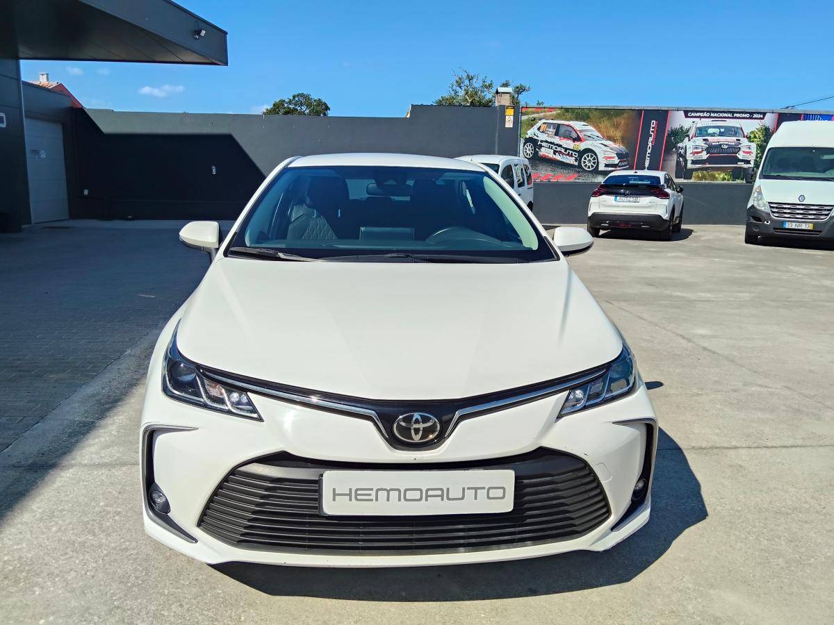 toyota-corolla-2022-gasolina-1490cc
