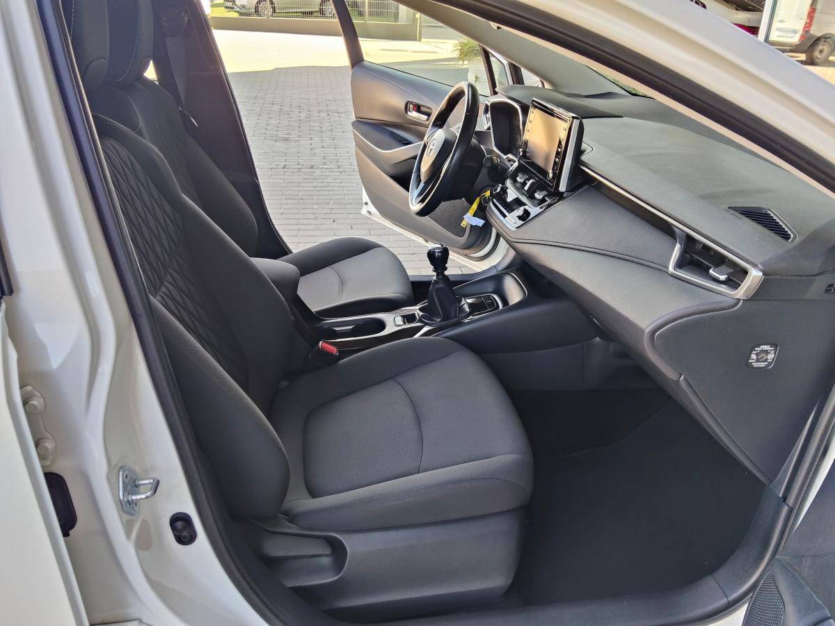 toyota-corolla-2022-gasolina-1490cc