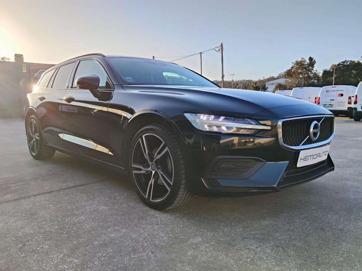volvo-v60-2019-diesel-1969cc