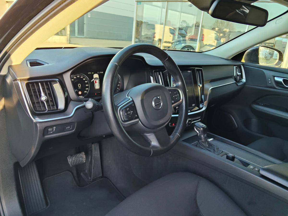 volvo-v60-2019-diesel-1969cc