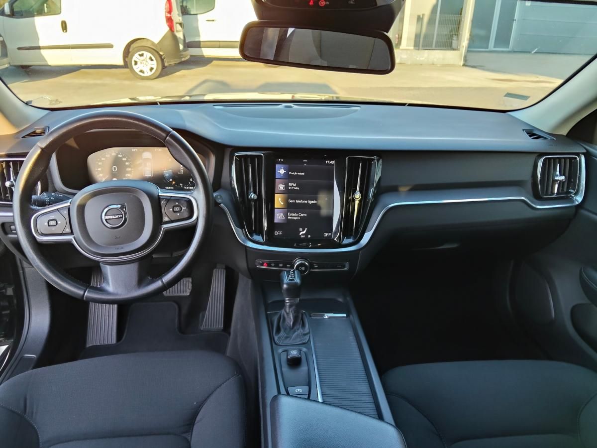 volvo-v60-2019-diesel-1969cc