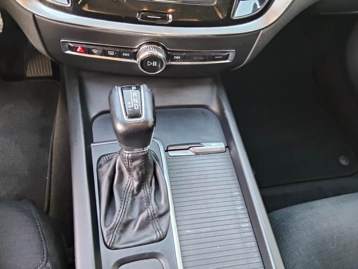 volvo-v60-2019-diesel-1969cc
