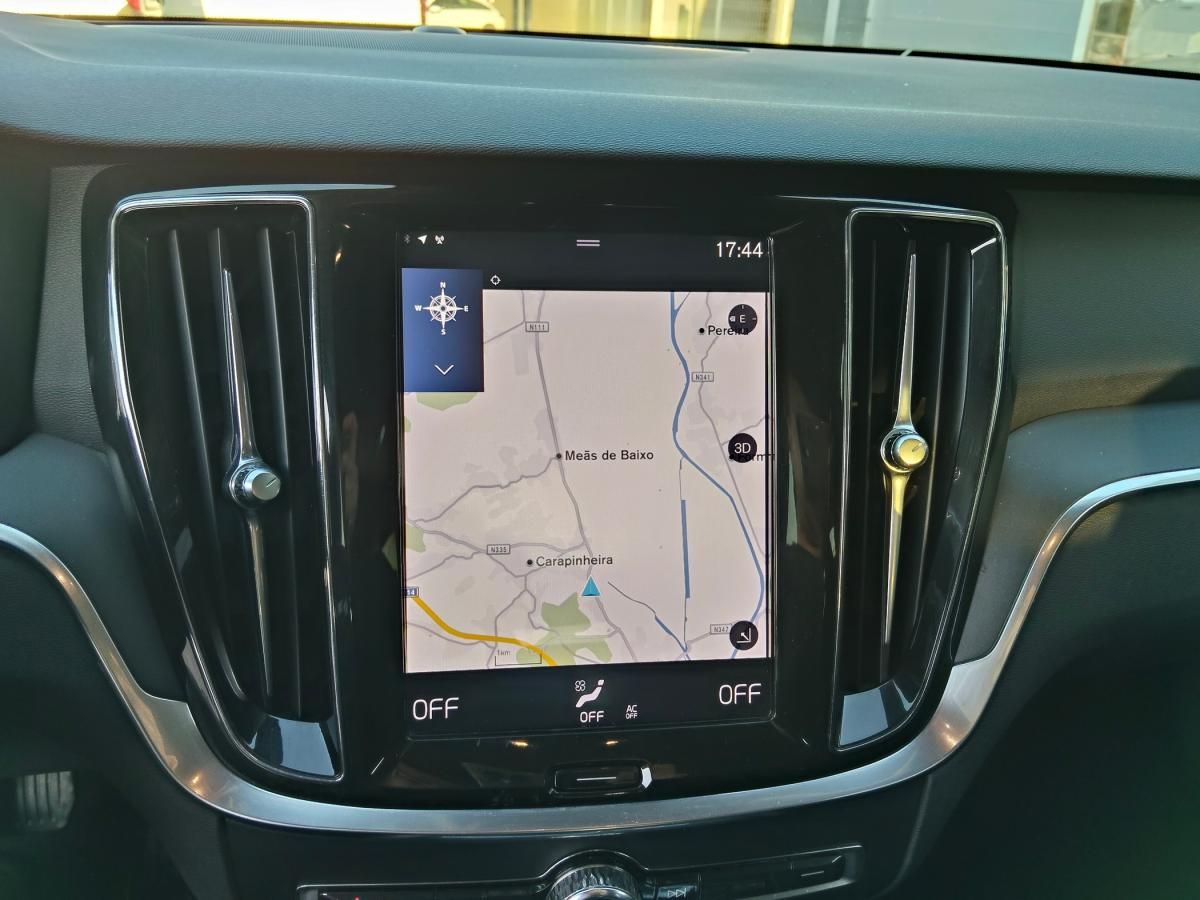 volvo-v60-2019-diesel-1969cc