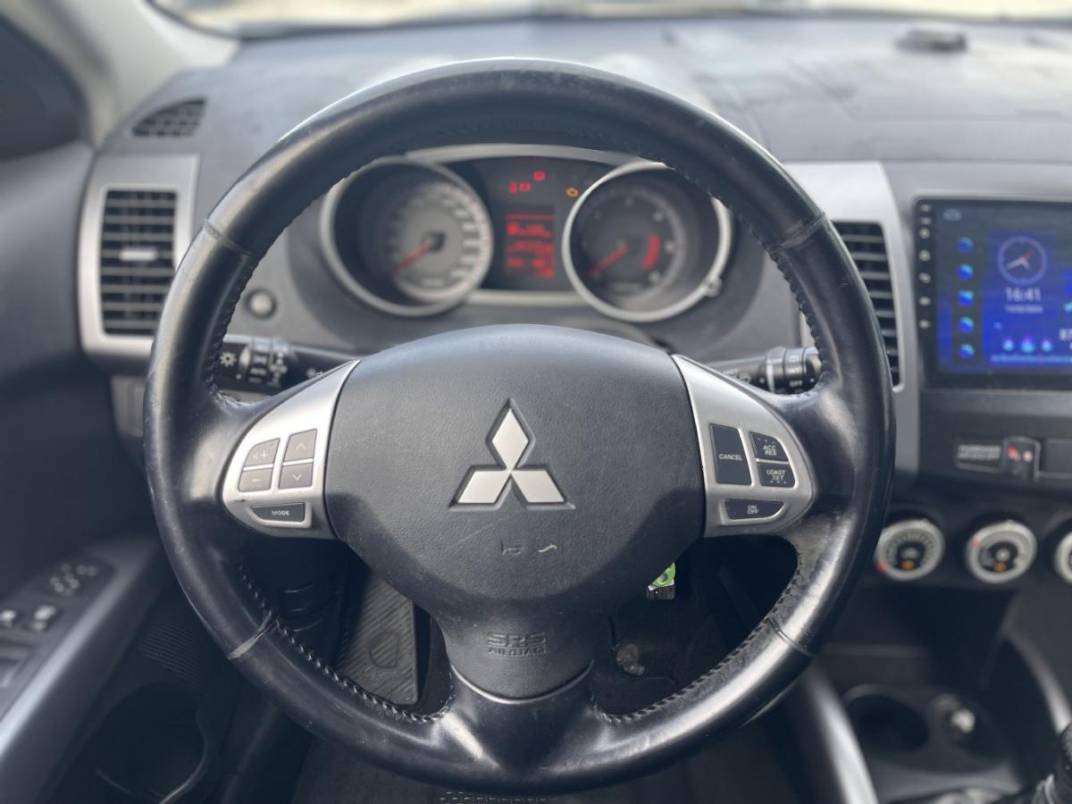 mitsubishi-outlander-2009-diesel-1968cc