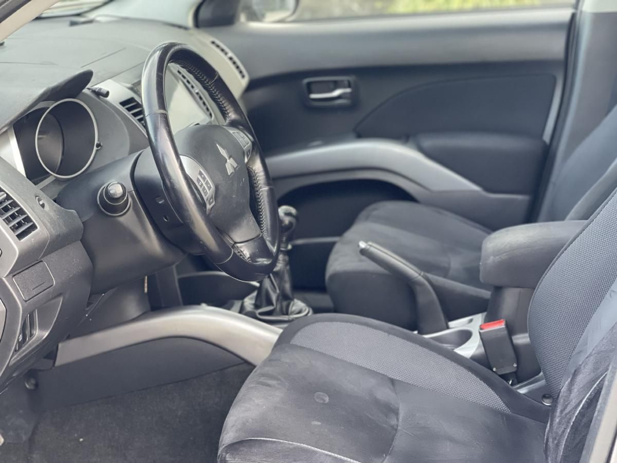 mitsubishi-outlander-2009-diesel-1968cc
