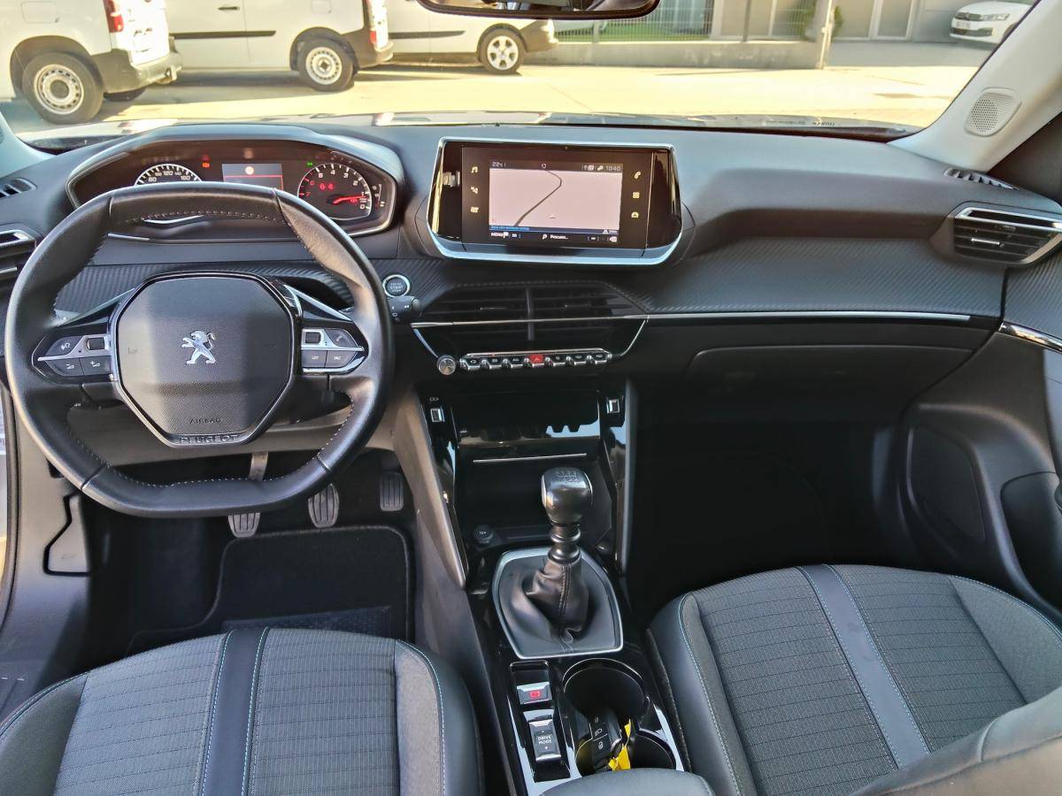 peugeot-2008-2021-diesel-1499cc
