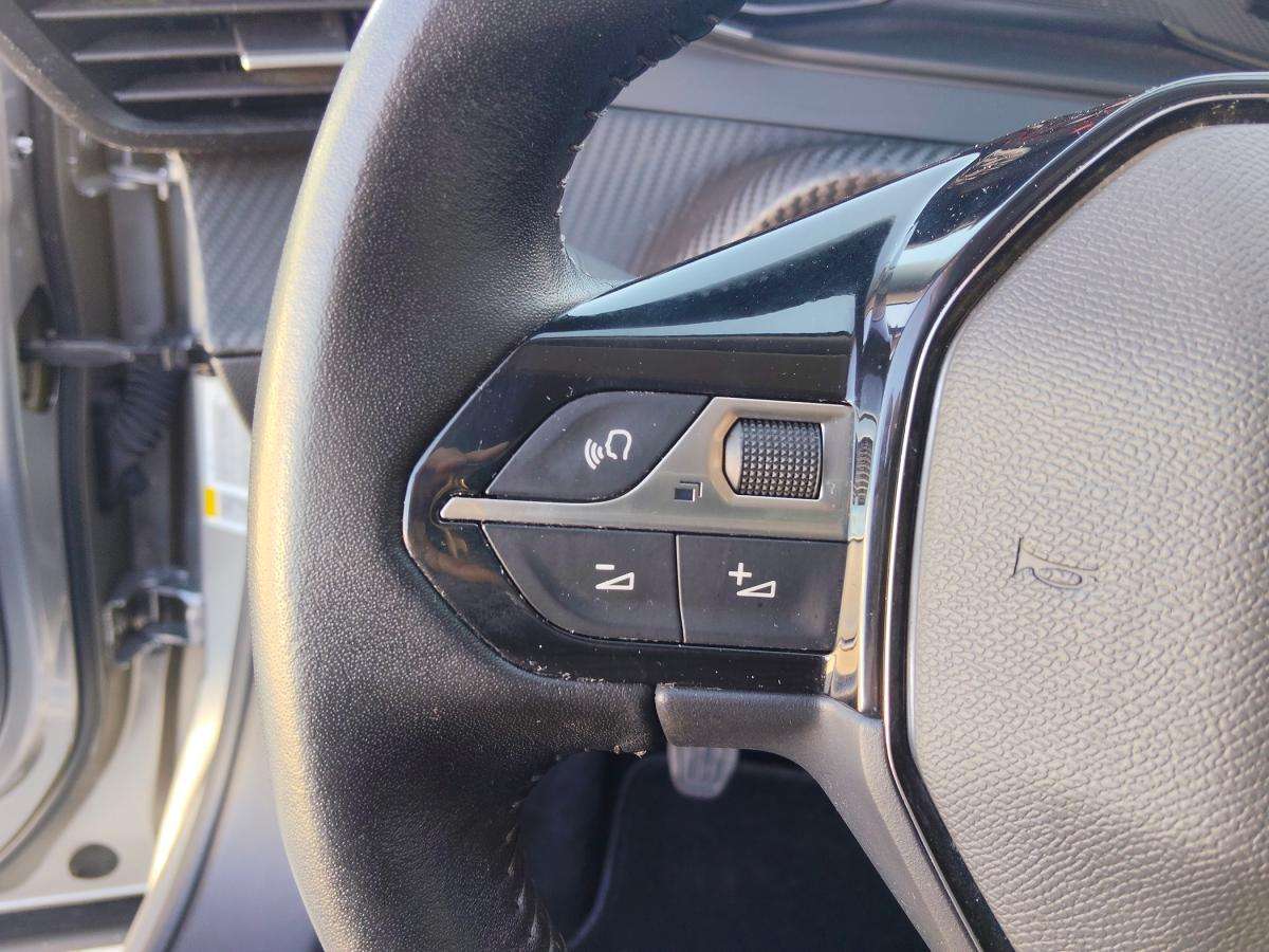 peugeot-2008-2021-diesel-1499cc