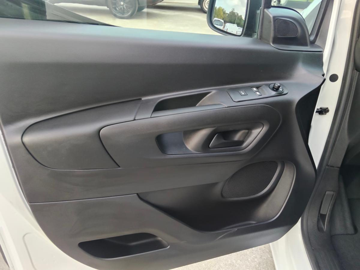 citroen-berlingo-2021-diesel-1499cc