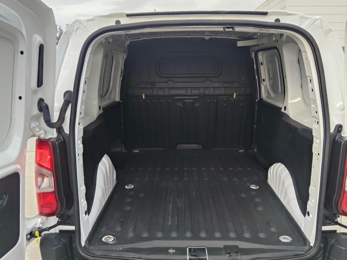 citroen-berlingo-2021-diesel-1499cc