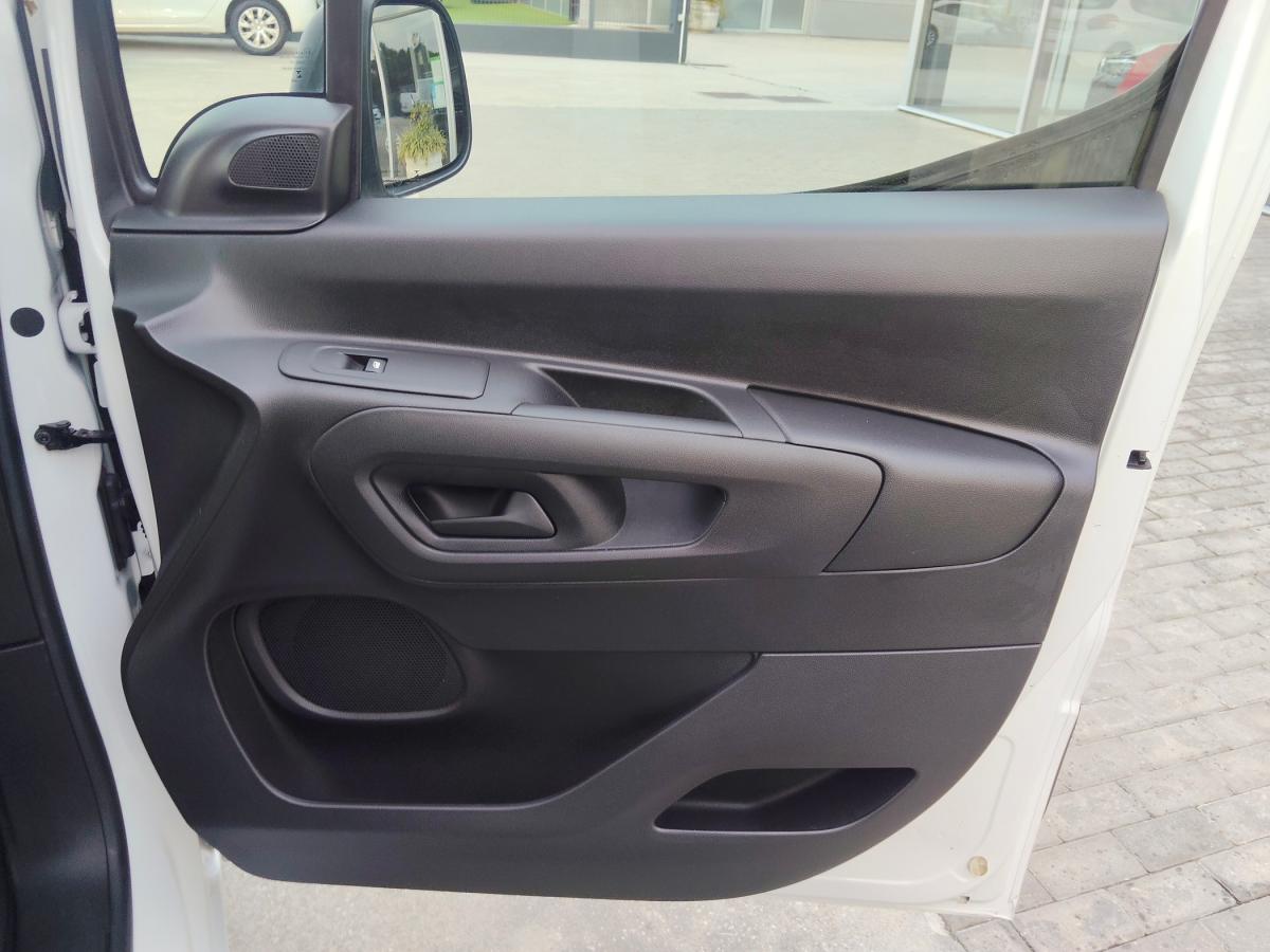 citroen-berlingo-2021-diesel-1499cc
