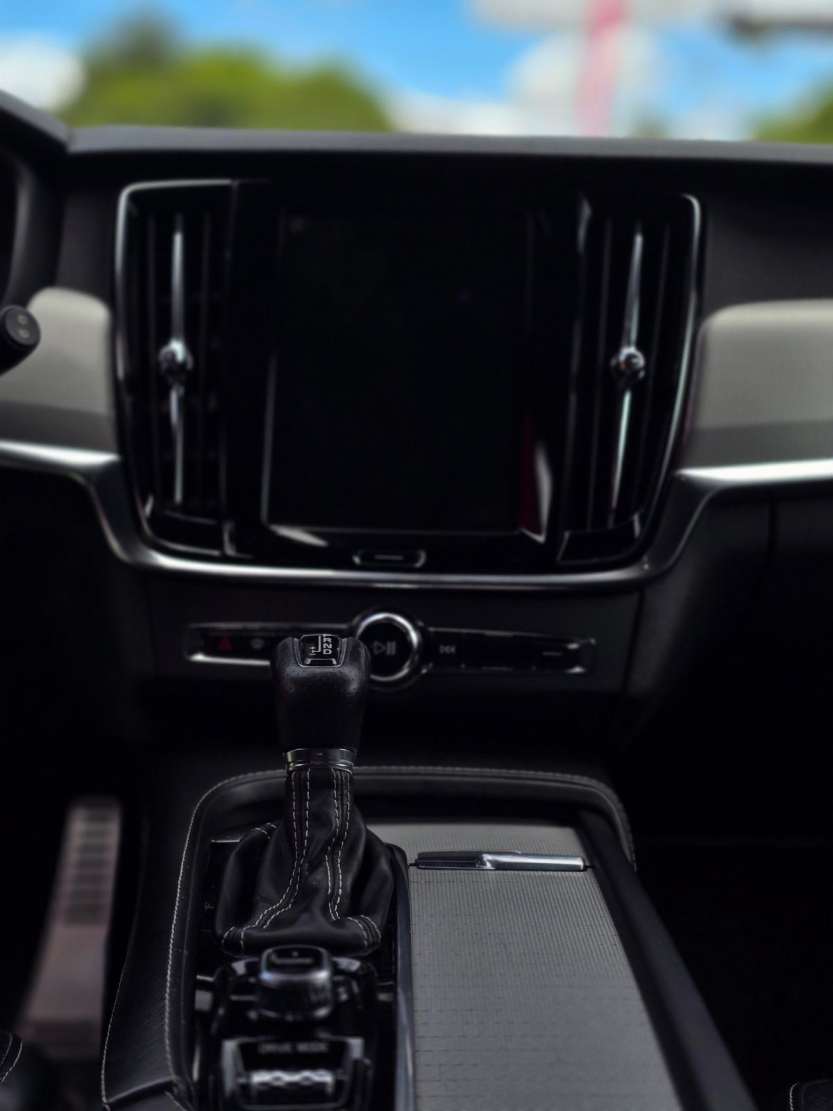 volvo-v90-2017-diesel-1969cc