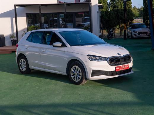 skoda-fabia-2022-gasolina-999cc