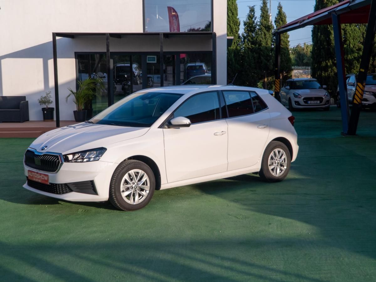 skoda-fabia-2022-gasolina-999cc