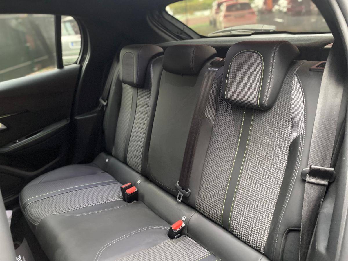 peugeot-208-2021-gasolina-1199cc
