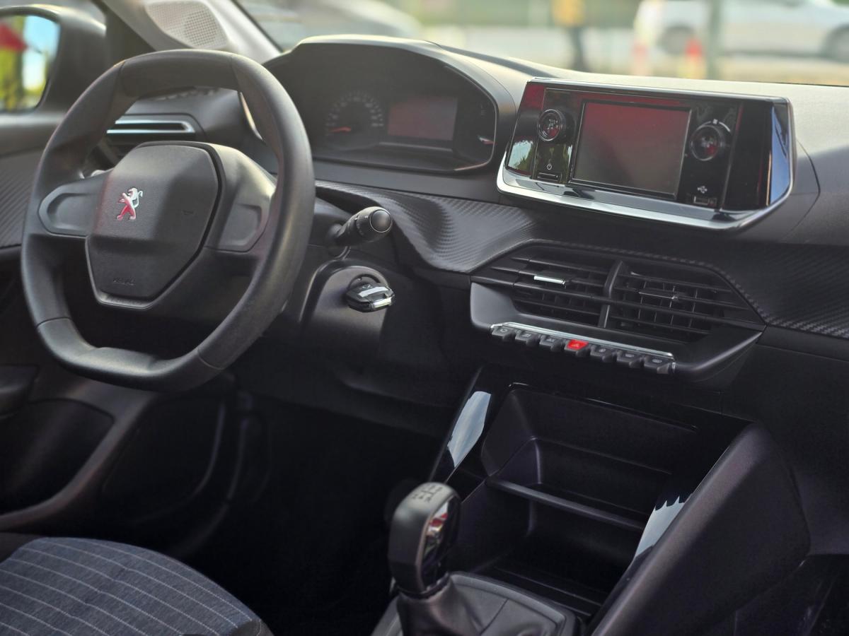 peugeot-208-2021-gasolina-1199cc