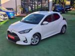 toyota-yaris-2022-hibrido-a-gasolina-1490cc