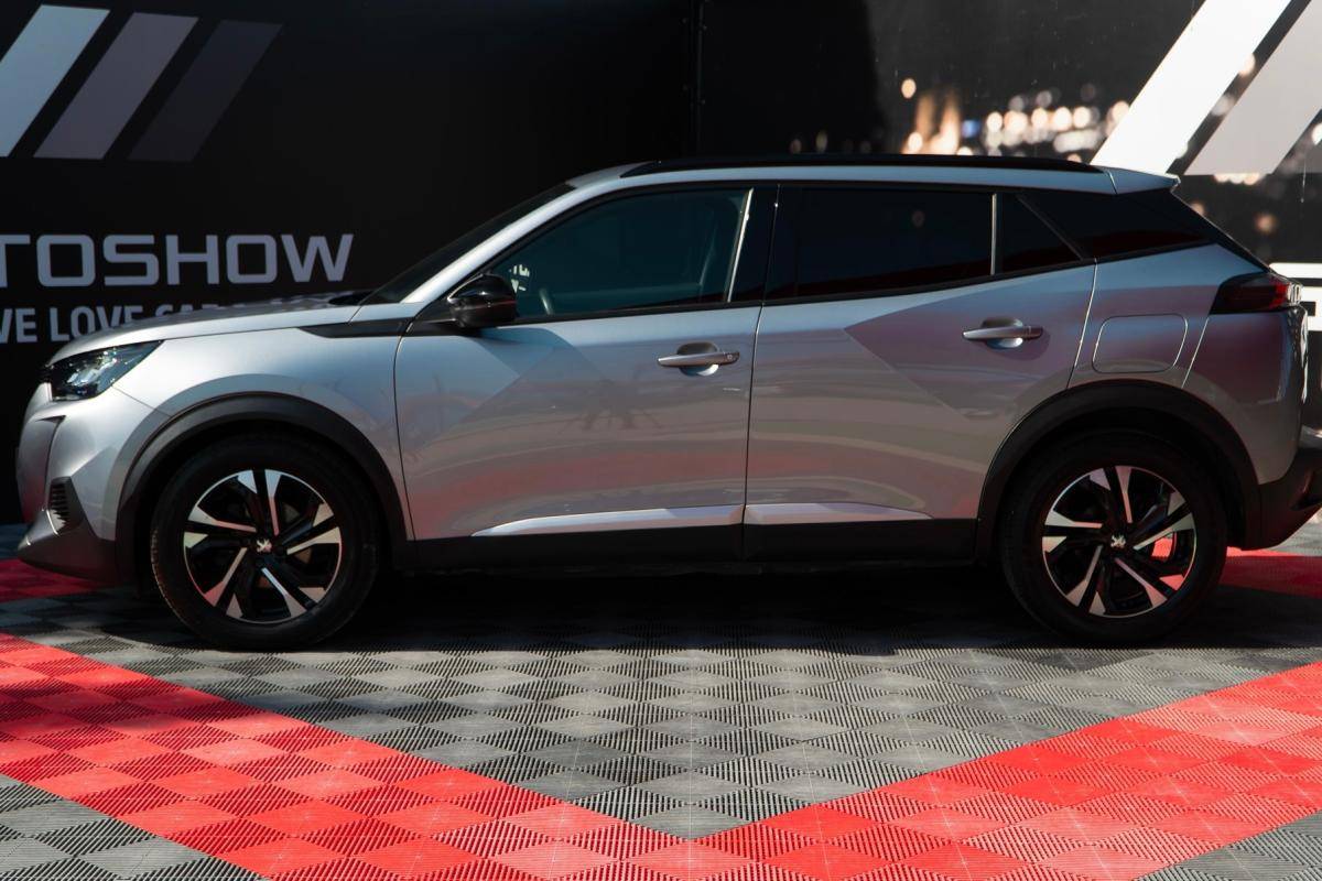 peugeot-2008-2023-gasolina-1199cc