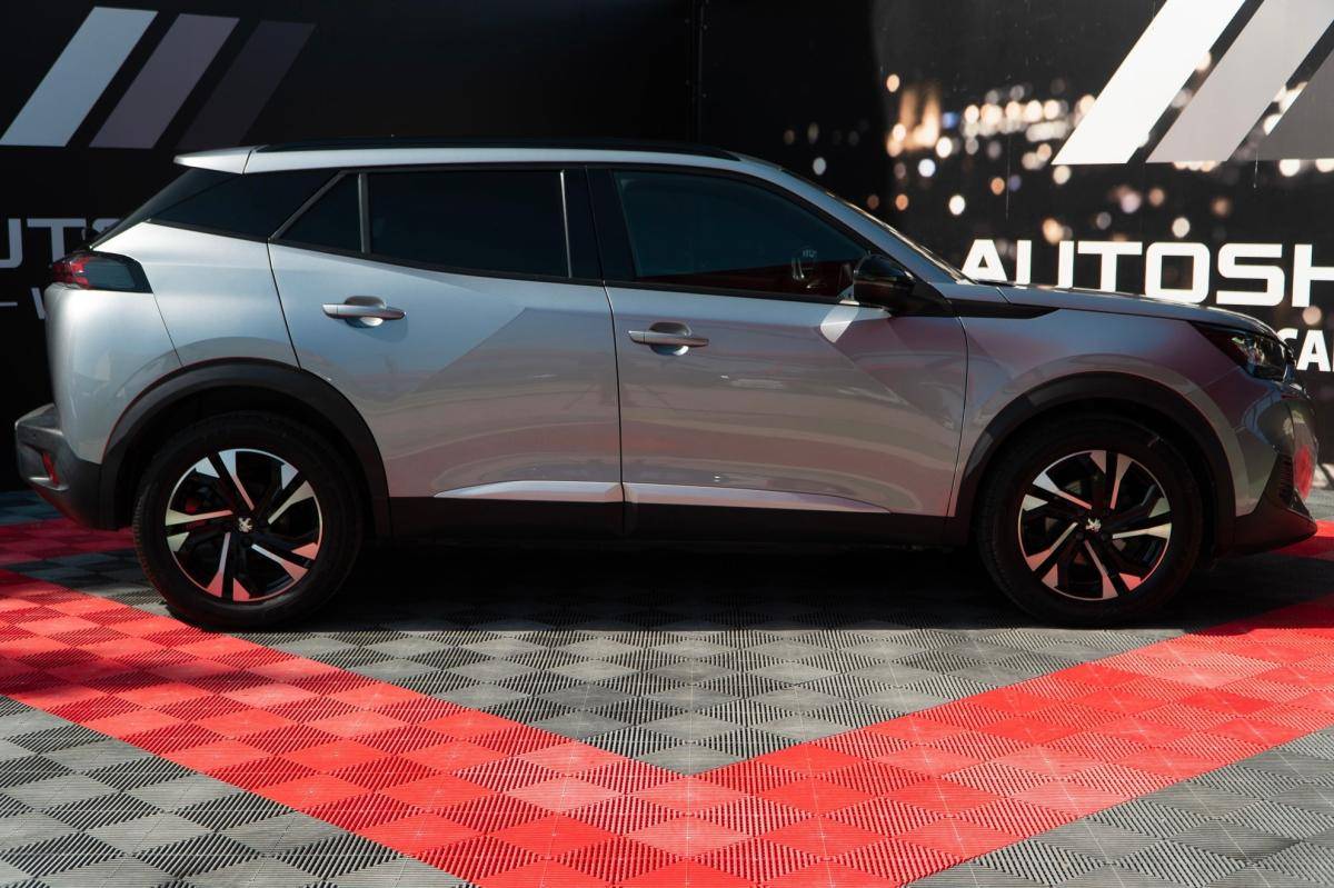 peugeot-2008-2023-gasolina-1199cc