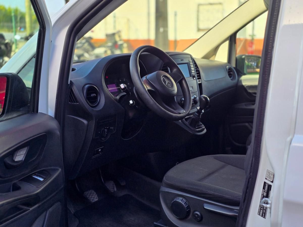 mercedes-benz-vito-2019-diesel-1598cc