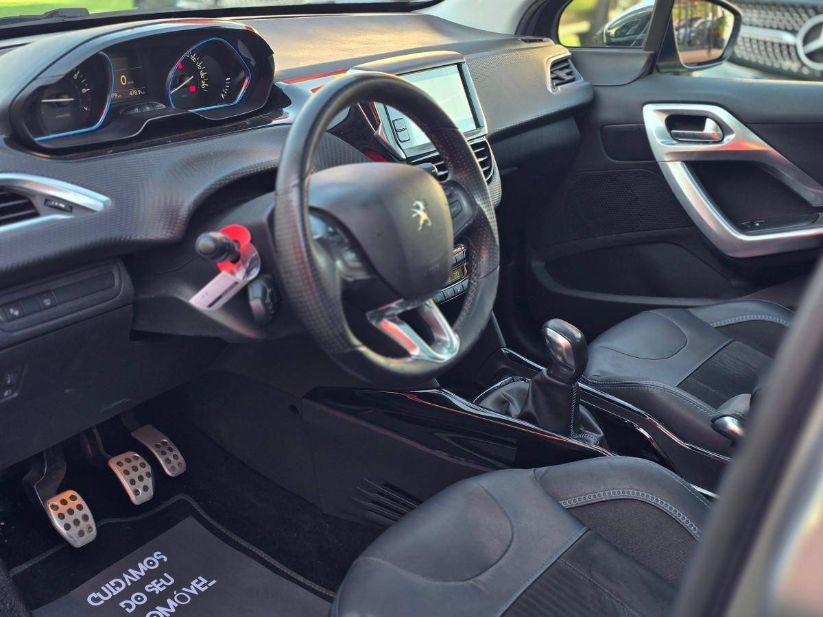 peugeot-2008-2018-gasolina-1199cc