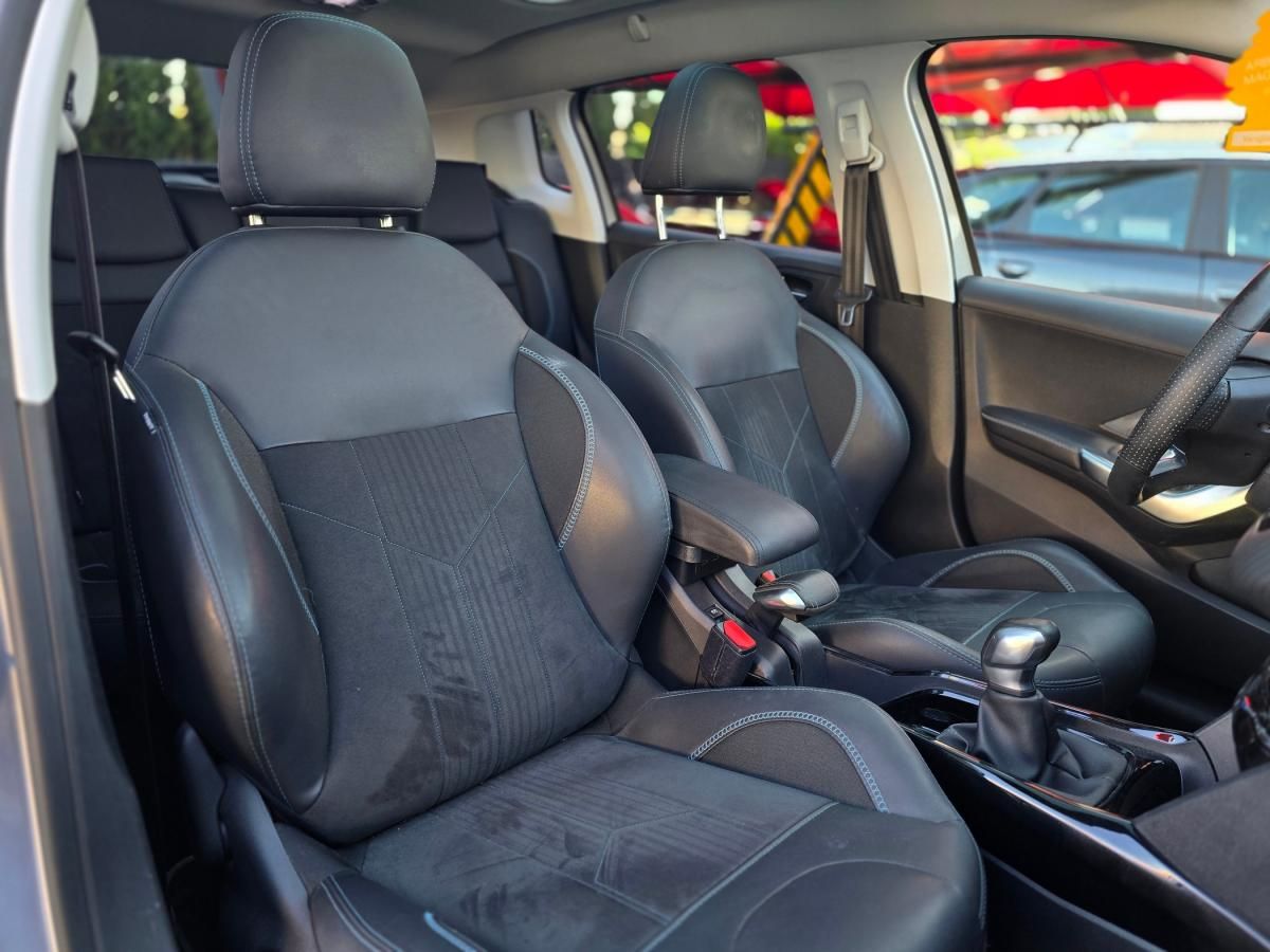 peugeot-2008-2018-gasolina-1199cc