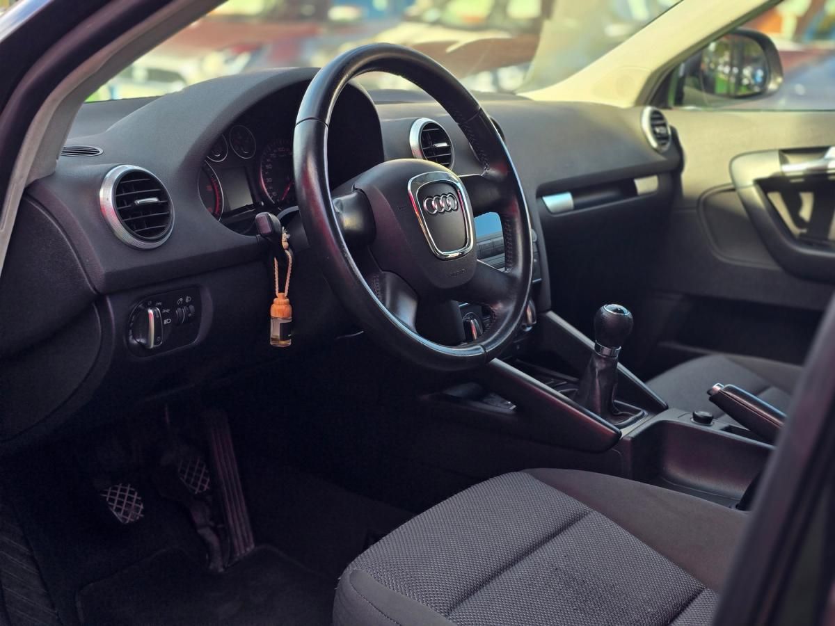 audi-a3-sportback-2010-diesel-1598cc