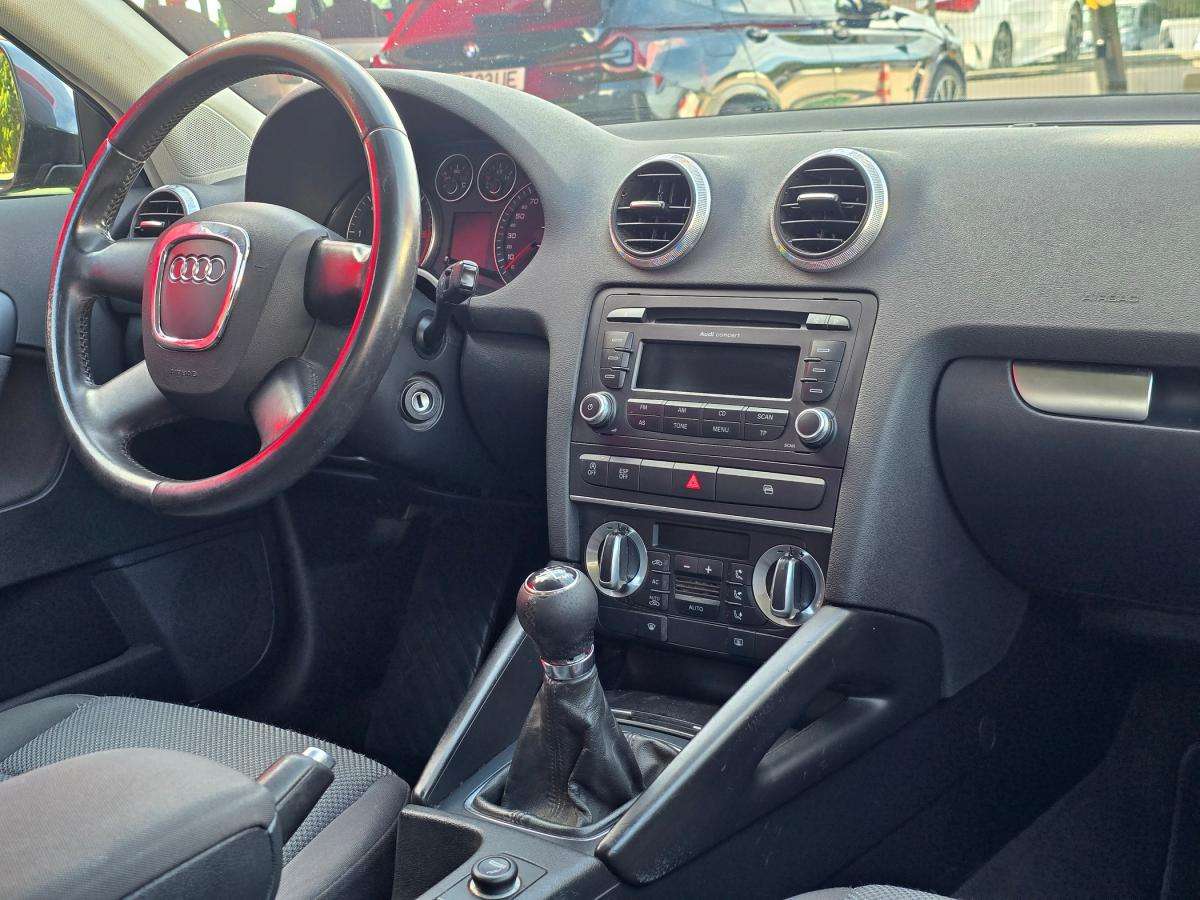 audi-a3-sportback-2010-diesel-1598cc