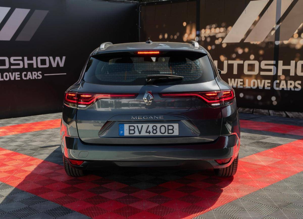 renault-megane-sport-tourer-2022-gasolina-1332cc