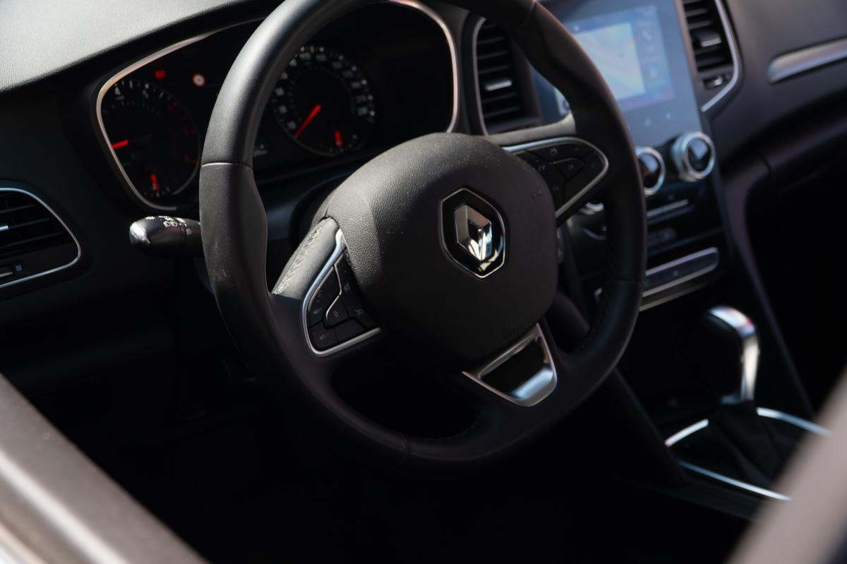 renault-megane-sport-tourer-2022-gasolina-1332cc