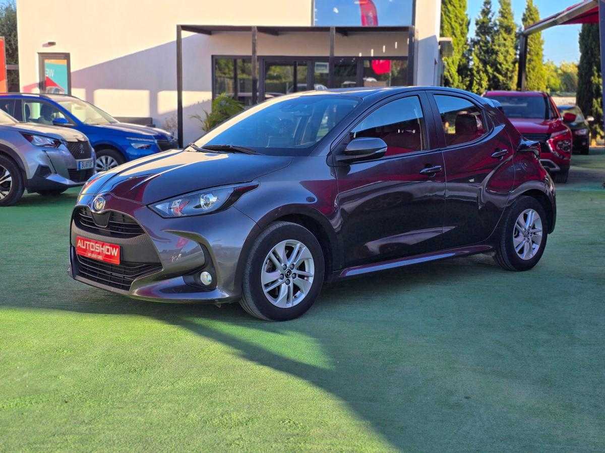 mazda-2-2023-hibrido-a-gasolina-1490cc
