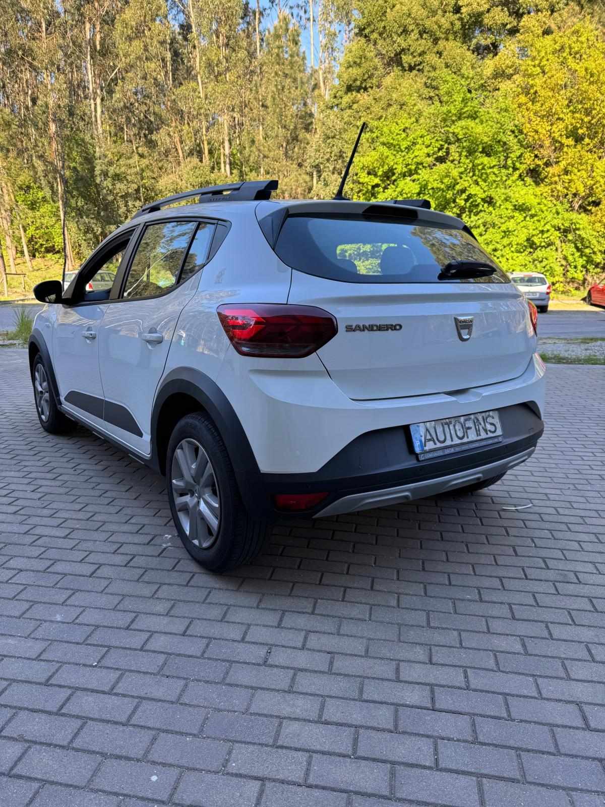 dacia-sandero-2022-gasolina-999cc