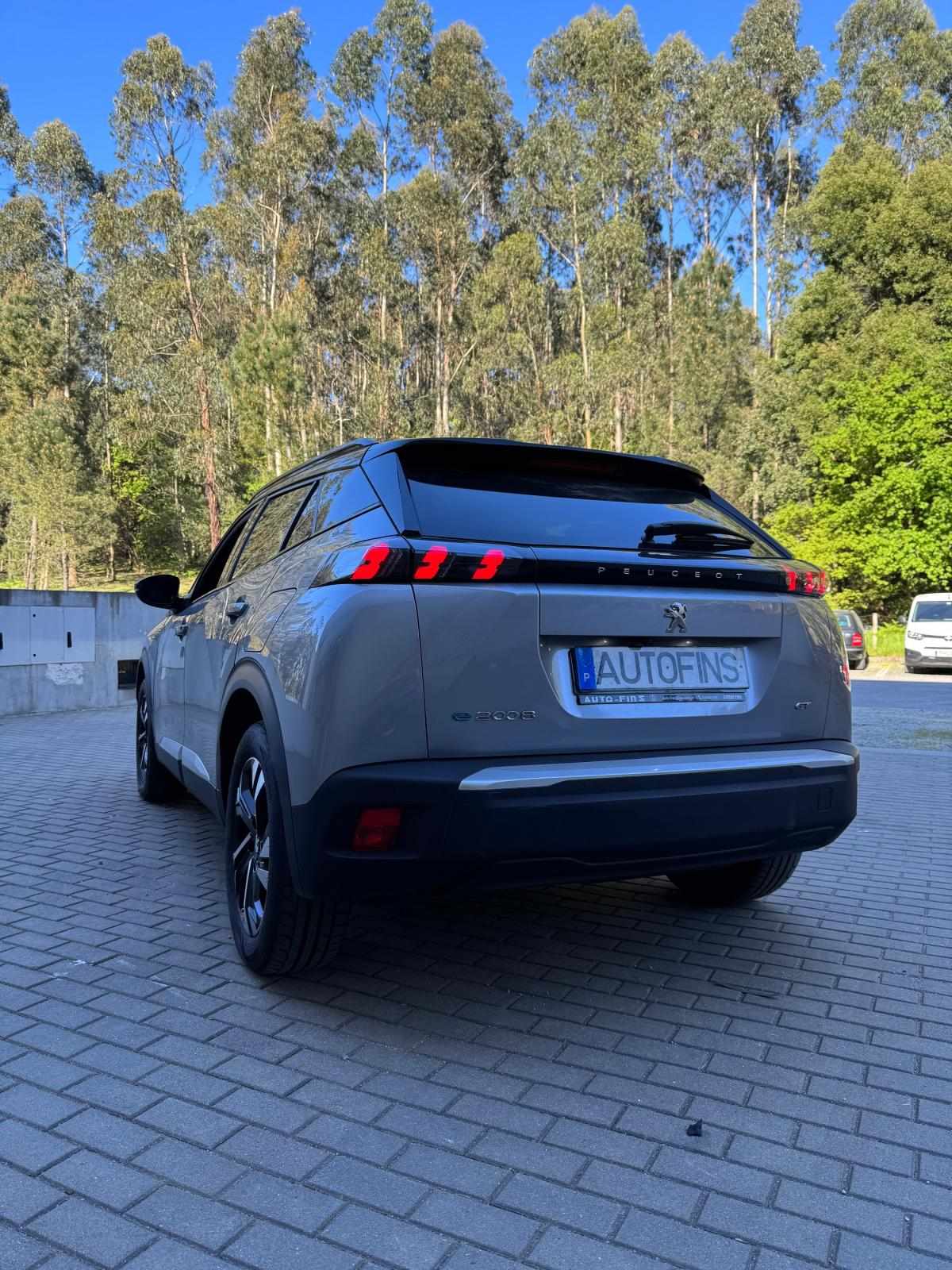 peugeot-2008-2023-eletrico-0cc