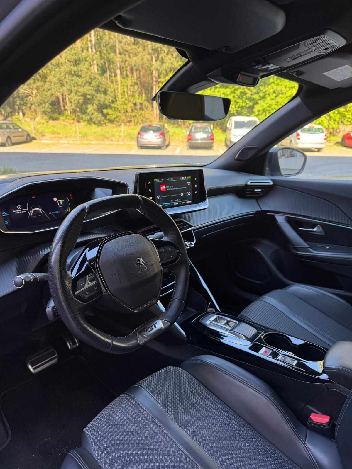 peugeot-2008-2023-eletrico-0cc