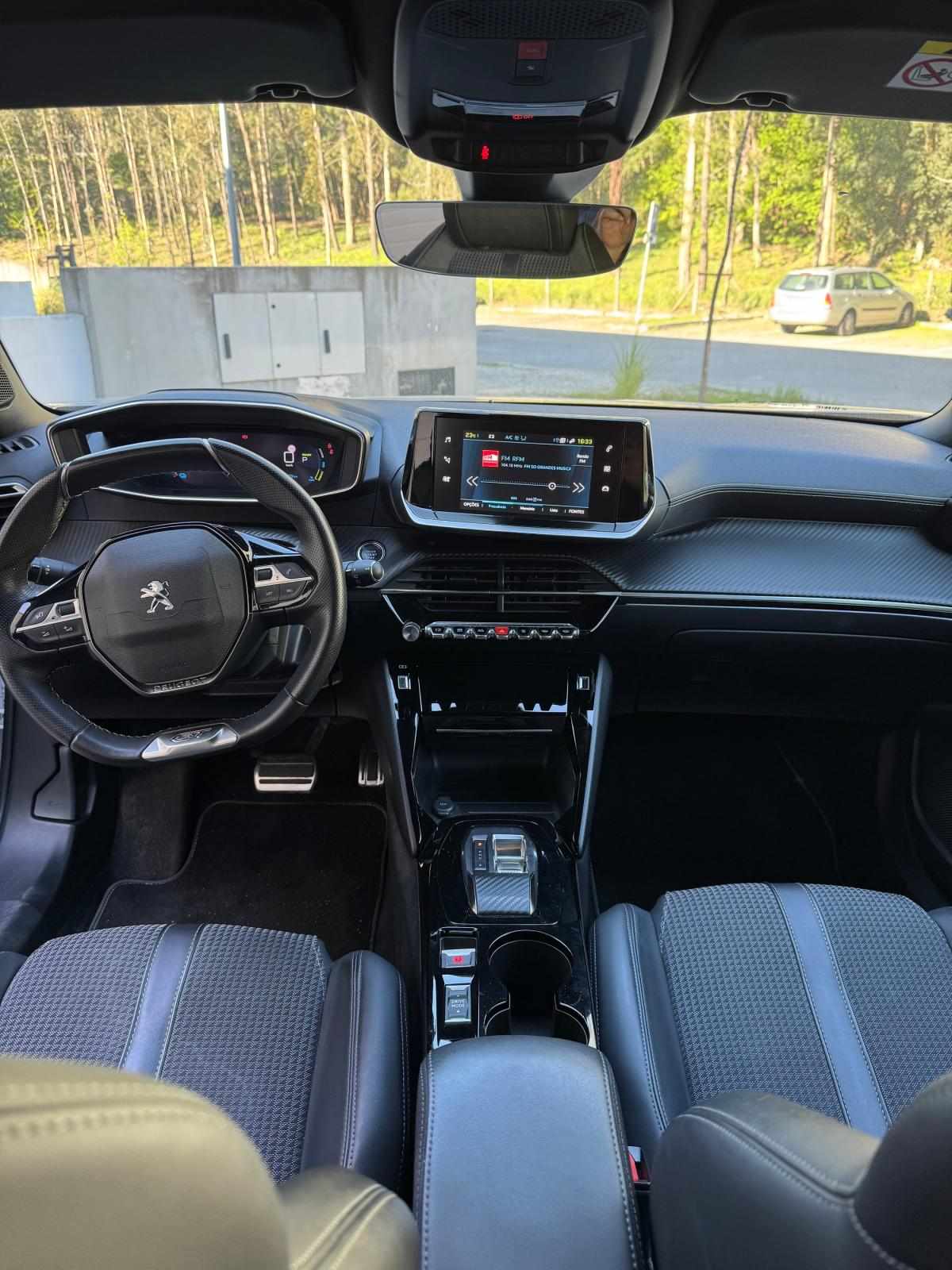 peugeot-2008-2023-eletrico-0cc
