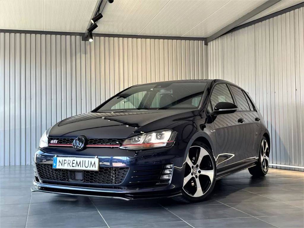 volkswagen-golf-2015-gasolina-1984cc